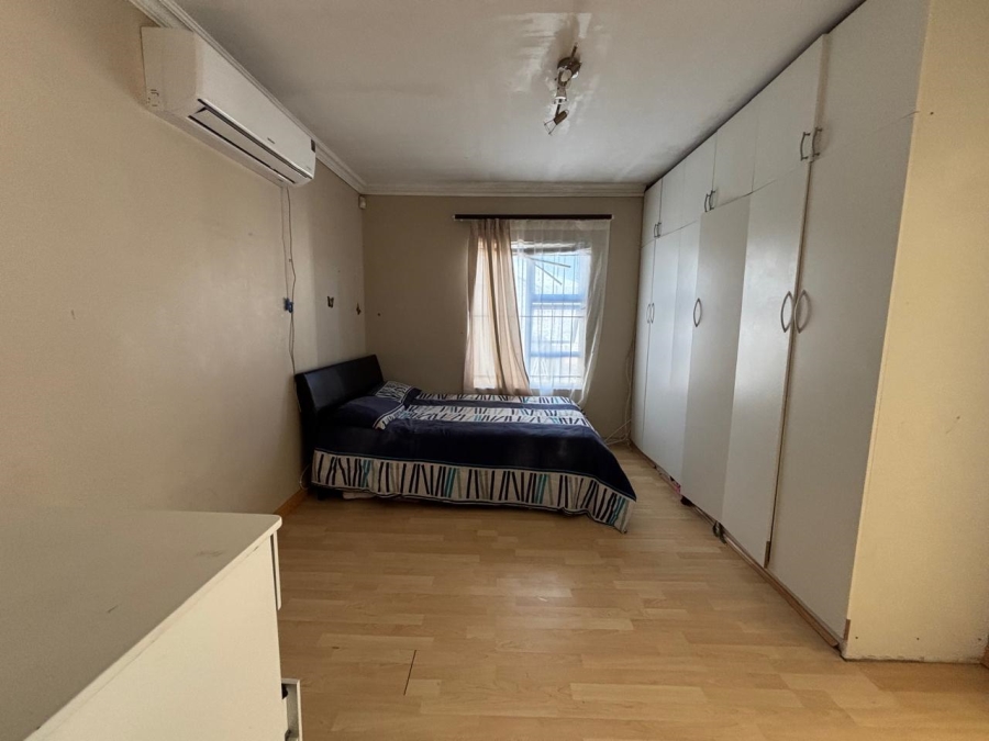 To Let 4 Bedroom Property for Rent in Vredelust Western Cape